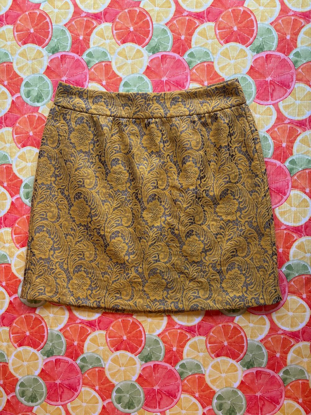 Banana Republic Mini Skirt Size 2